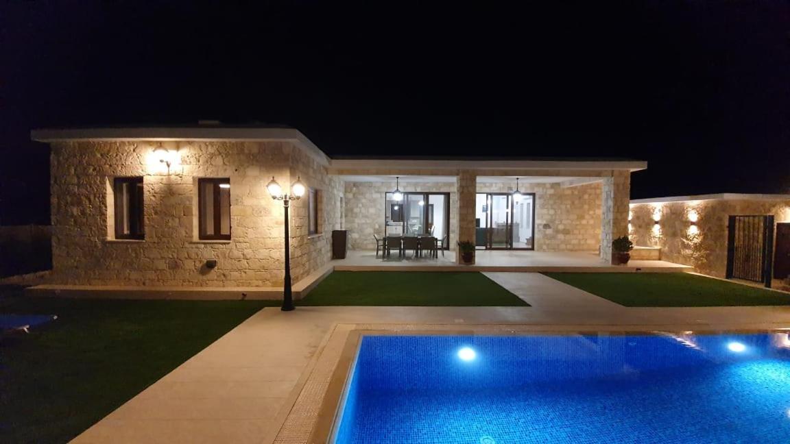 Villa Yermanina Geroskipou Extérieur photo