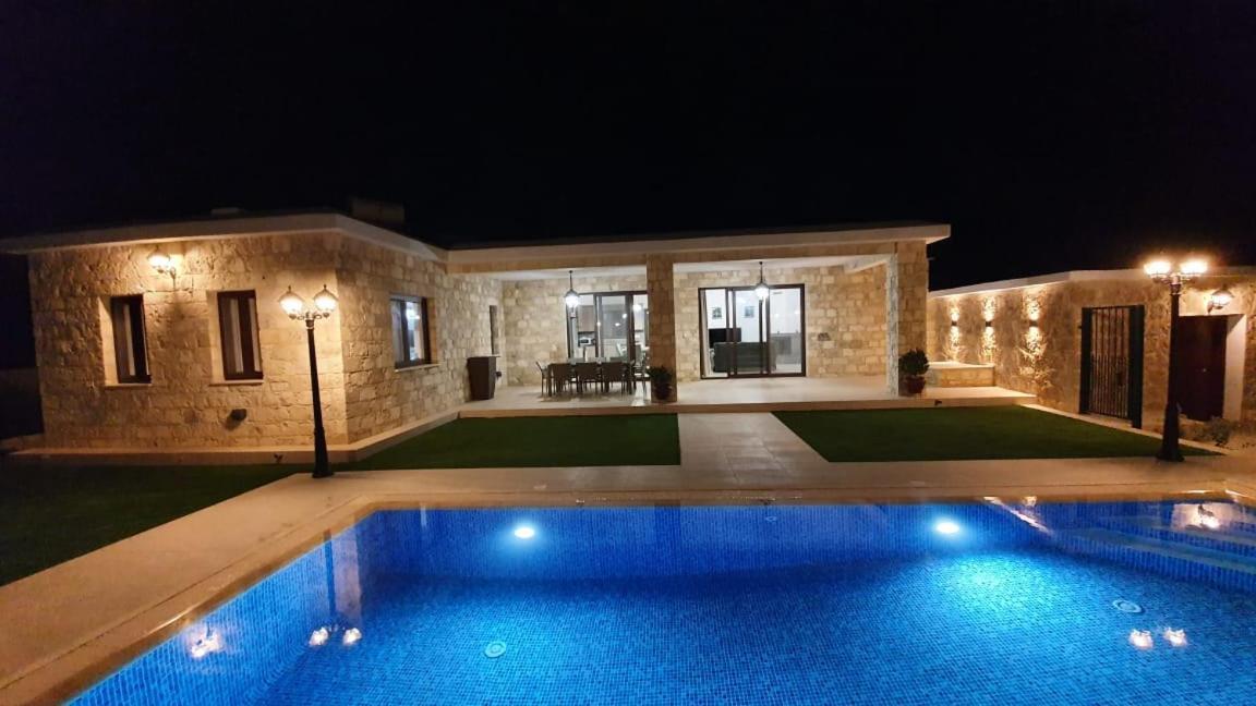 Villa Yermanina Geroskipou Extérieur photo
