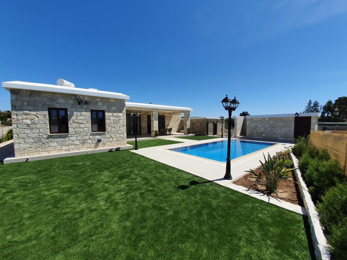 Villa Yermanina Geroskipou Extérieur photo
