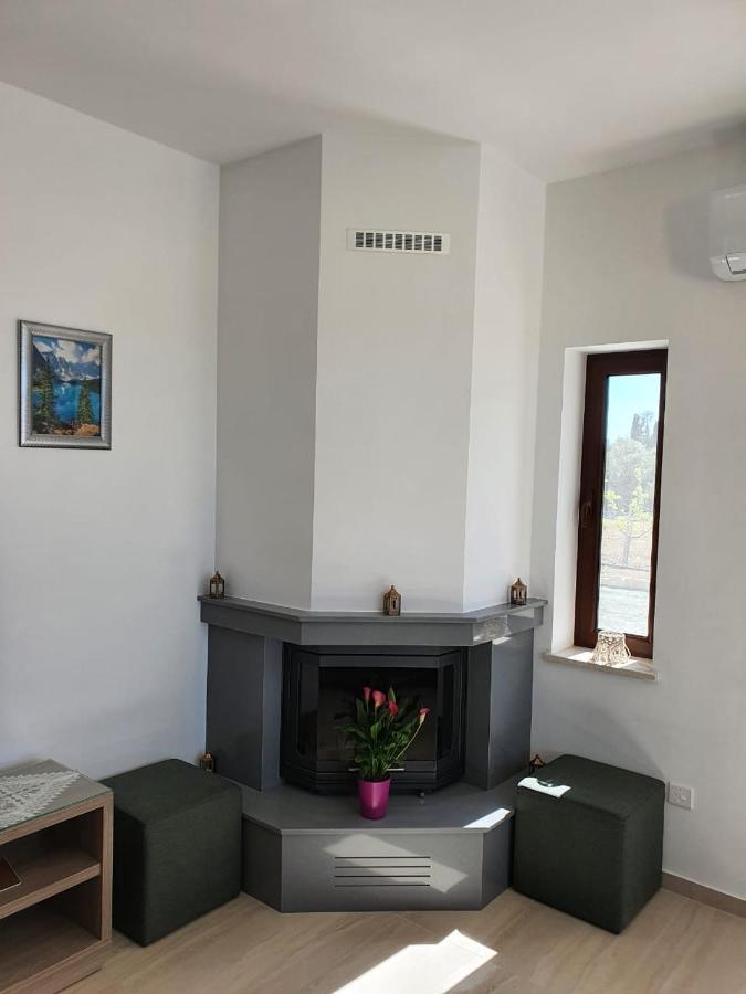 Villa Yermanina Geroskipou Extérieur photo