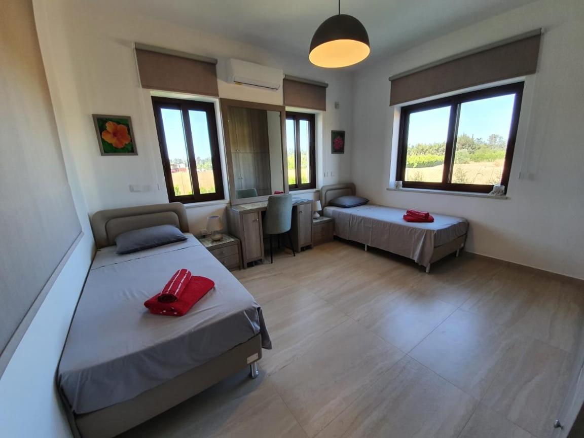 Villa Yermanina Geroskipou Extérieur photo
