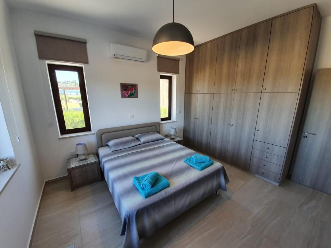 Villa Yermanina Geroskipou Extérieur photo
